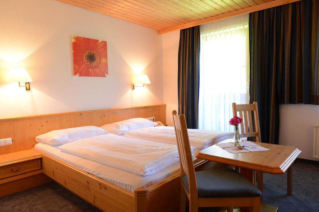 Hotel - Restaurant - Sonnblick Heiligenblut Bagian luar foto